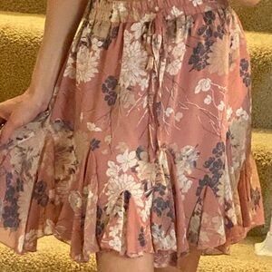 Simple Dusty Rose Floral Mini Skirt